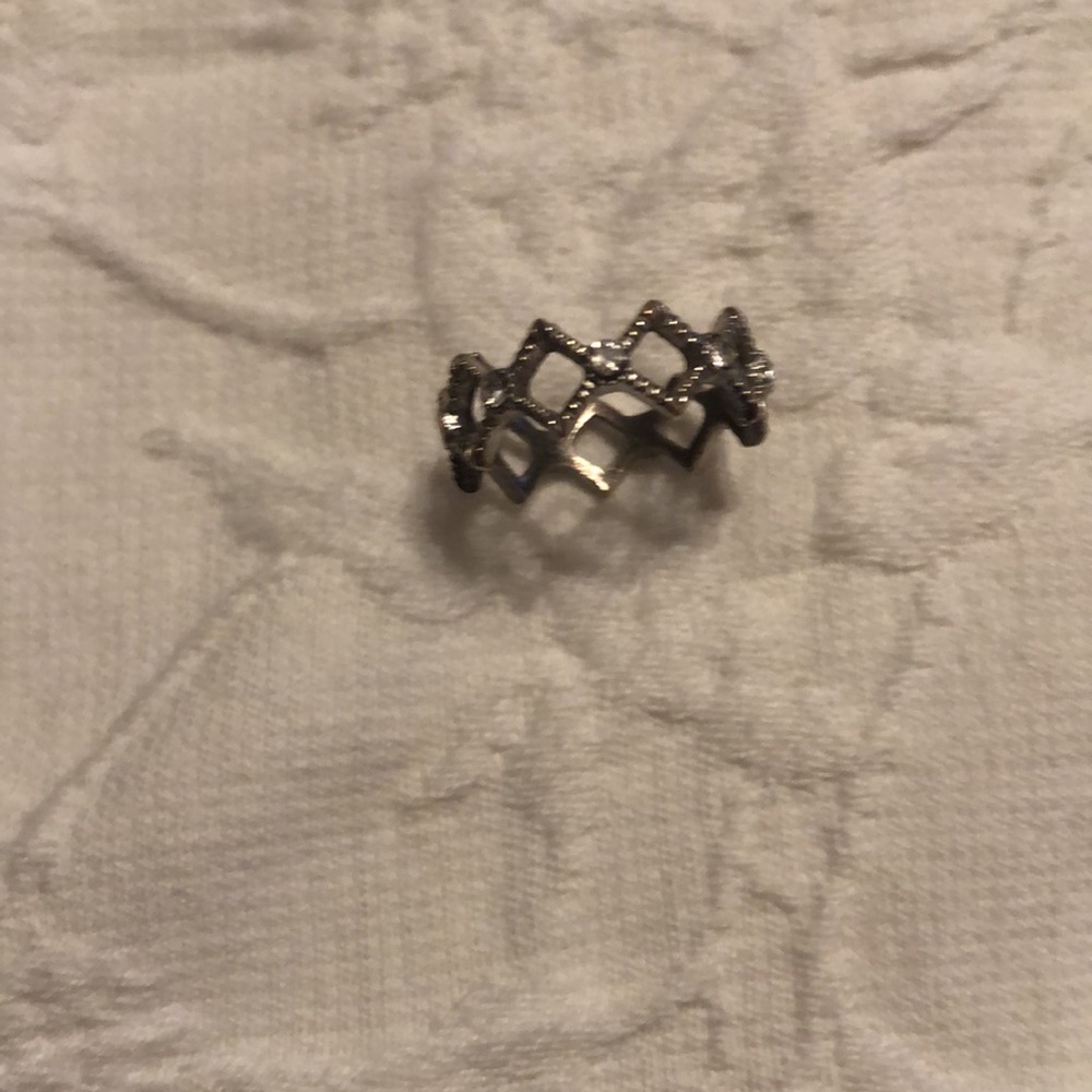 Ring - Picture 2 of 3